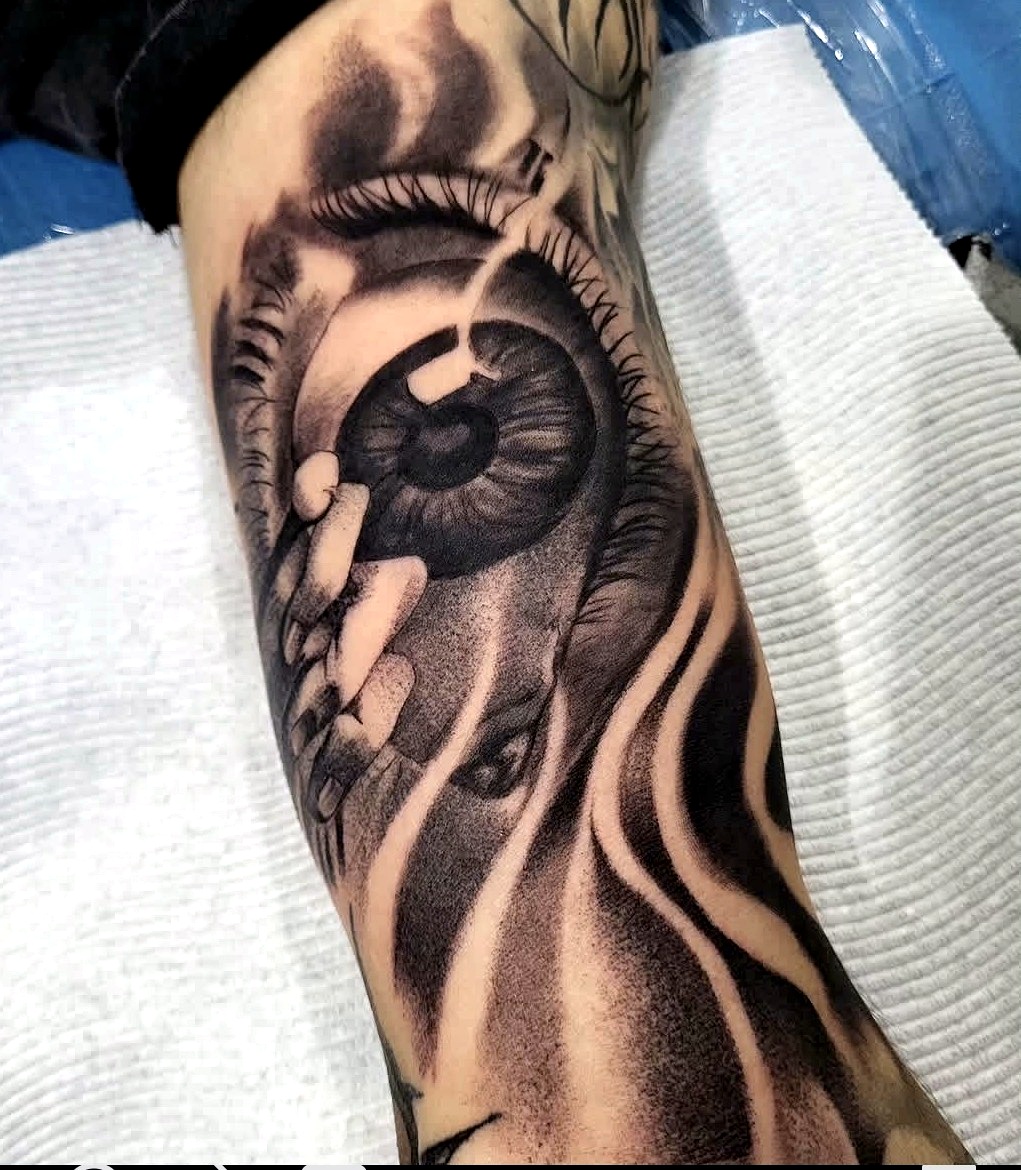 Tattoo by Yabu Ink Tattoo Studio